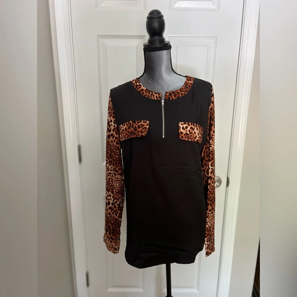 NWOT - blouse - Picture 1 of 3